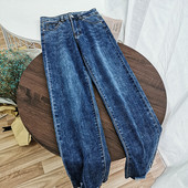 Bezmaksas modeļu sieviešu džinsi zilā krāsā