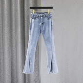 Blugi de damă cu fante și buzunare în albastru