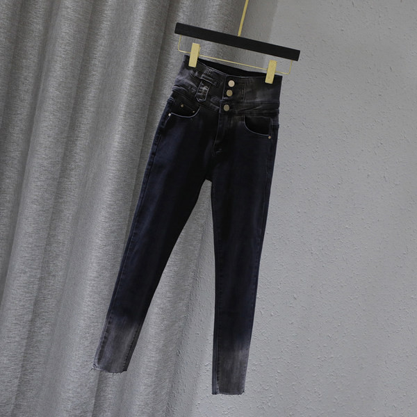 Sieviešu pieguloši džinsi ar pogām zilā un melnā krāsā