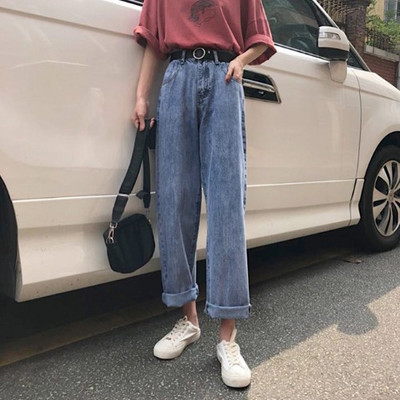 Καλοκαιρινό καθημερινό τζιν για γυναίκες