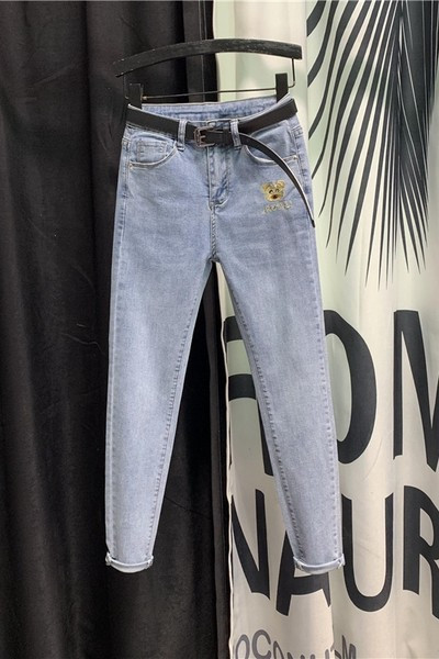 Model nou de blugi elastic de dama cu broderie