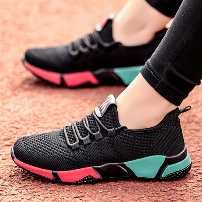 Ikdienas sieviešu kedas ar tīkliem vairāki modeļi, kas piemēroti sportam