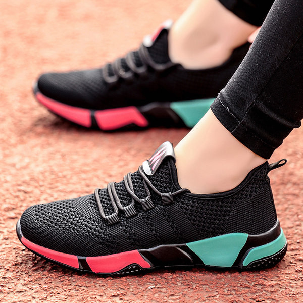 Ikdienas sieviešu kedas ar tīkliem vairāki modeļi, kas piemēroti sportam