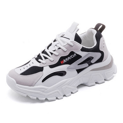 Γυναικεία αθλητικά  παπούτσια με σόλα από καουτσούκ και κορδόνια