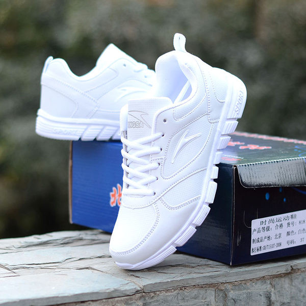 Νέο μοντέλο casual γυναικεία αθλητικά παπούτσια με κορδόνια και επίπεδη σόλα