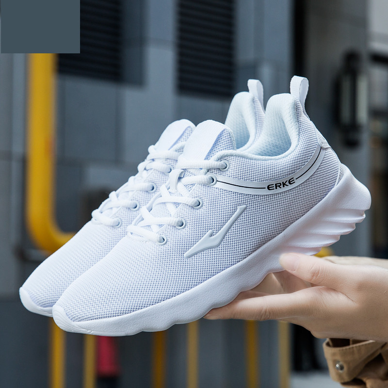 Γυναικεία υφασμάτινα παπούτσια κατάλληλα για καθημερινές και αθλητικές δραστηριότητες