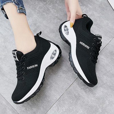 Ανδρικά αθλητικά αναπνεύσιμα παπούτσια με κορδόνια