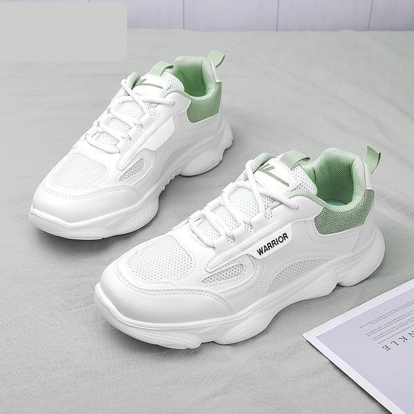 Γυναικεία casual αθλητικά παπούτσια από οικολογικό δέρμα και κορδόνια