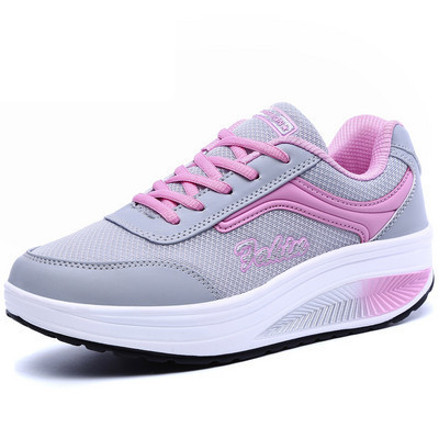 Naiste platvormtossud mitmes värvitoonis