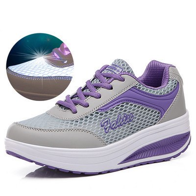 Naiste platvormtossud mitmes värvitoonis