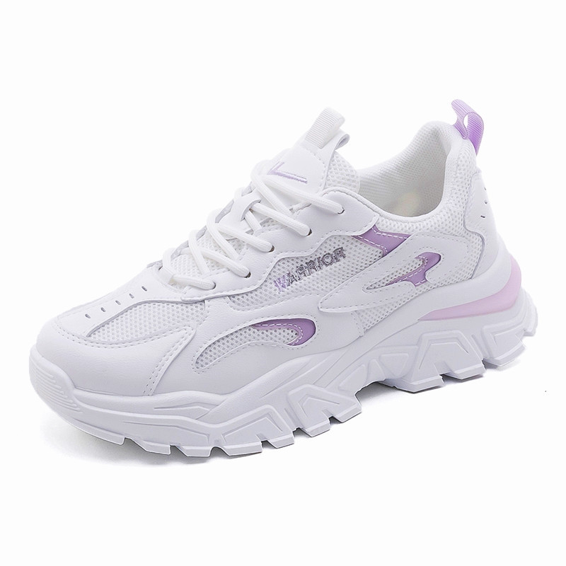 Σύγχρονα γυναικεία αθλητικά παπούτσια για τρέξιμο με κορδόνια και επιγραφή