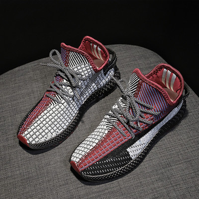 Krāsainas sieviešu elpojošas kedas ar šņorēm