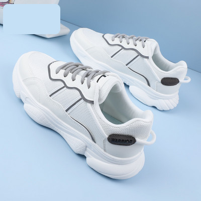 Γυναικεία αθλητικά αναπνεύσιμα παπούτσια με κορδόνια 