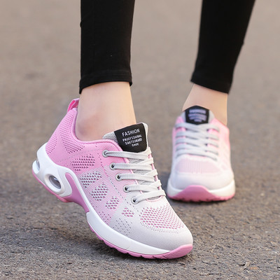 Tenisi dama respirabili cu sireturi - mai multe modele