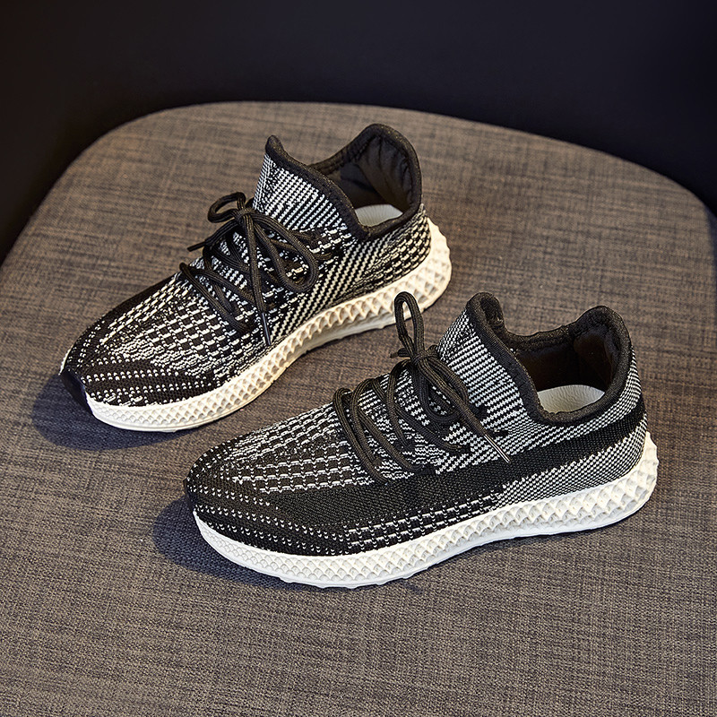 Tenisi dama din material textil cu sireturi