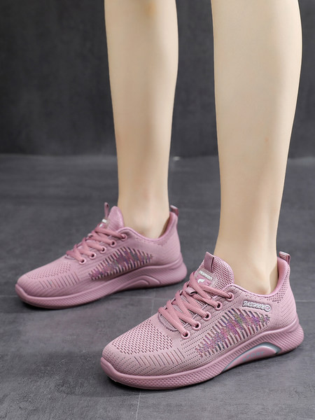 Αθλητικά και casual  παπούτσια με κορδόνια και κεντήματα