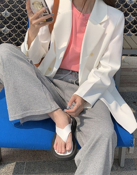 Geaca de dama moderna model lung cu maneci lungi