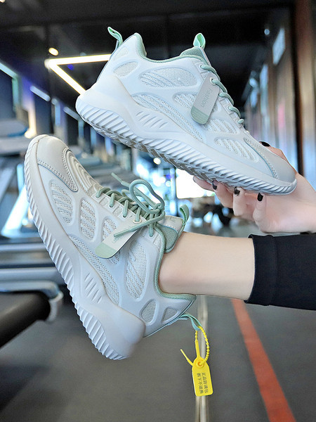 Pantofi sport de dama respirabili cu sireturi si inscriptionare