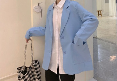 Κομψό γυναικείο σακάκι μακρύ μοντέλο με κουμπιά και τσέπες