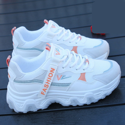 Adidași de damă cu șireturi și inscripție