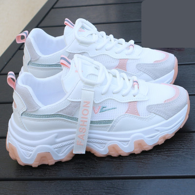 Adidași de damă cu șireturi și inscripție