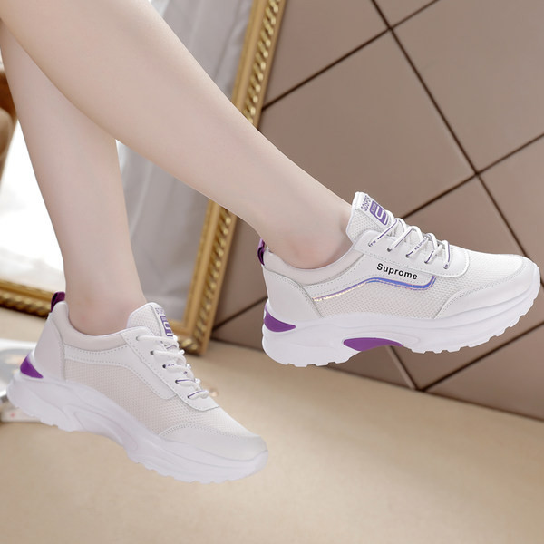 Adidasi de dama cu sireturi si talpa inalta in alb