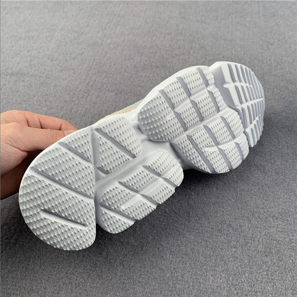 Adidasi de dama cu talpa aspra