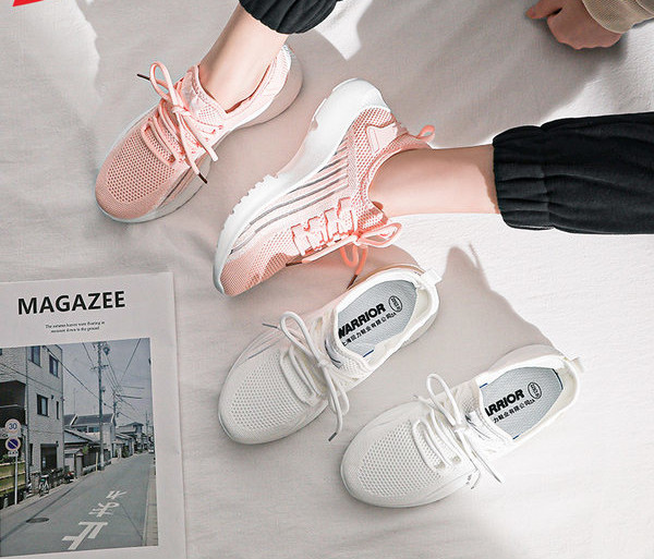 Αθλητικά πάνινα  αναπνεύσιμα παπούτσια 