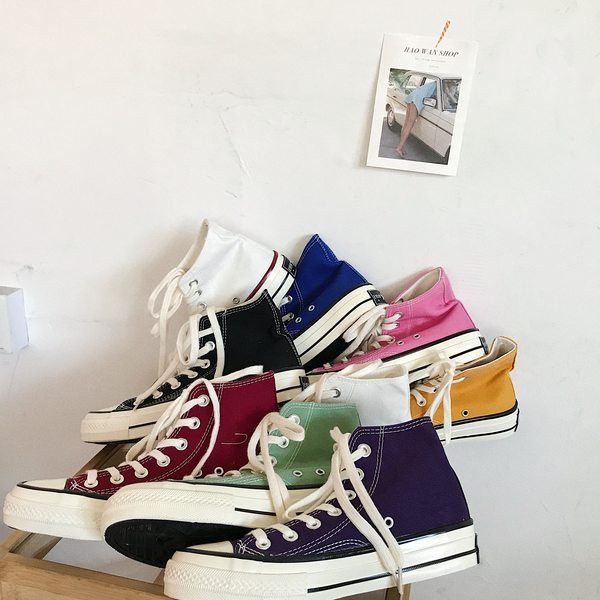 Γυναικεία πάνινα παπούτσια με κορδόνια και επίπεδη σόλα - πολλά χρώματα