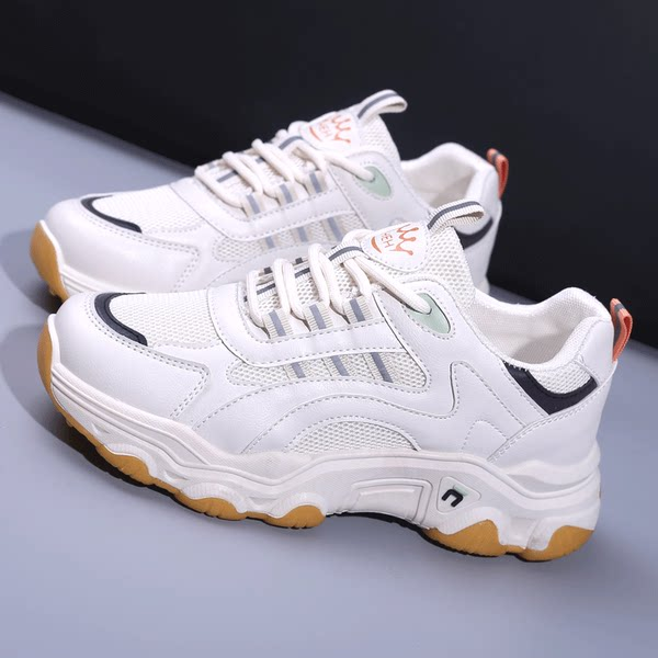 Αναπνεύσιμα γυναικεία αθλητικά παπούτσια με πλατφόρμα 4 cm