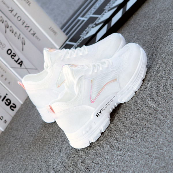 Νέο μοντέλο αθλητικά παπούτσια για γυναίκες από οικολογικό δέρμα και υφάσματα