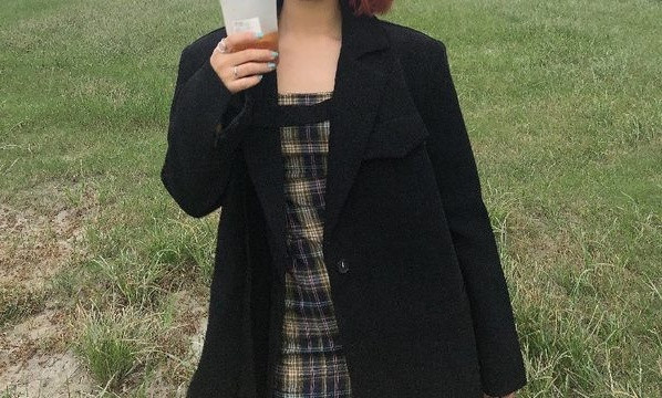 Κομψό γυναικείο σακάκι μακρύ κλασικό μοντέλο