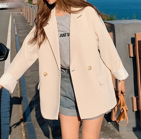 Geaca lunga dama eleganta model lat cu nasturi