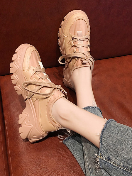 Γυναικεία αθλητικά παπούτσια από έκο δέρμα με τραχιά σόλα