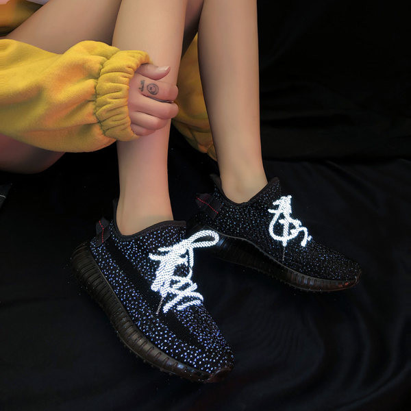 Νέο μοντέλο γυναικεία υφασμάτινα παπύτσια  με κορδόνια και επίπεδη σόλα