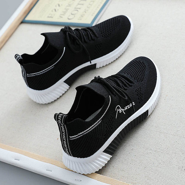 Καλοκαιρινά πάνινα παπούτσια με κορδόνια για γυναίκες