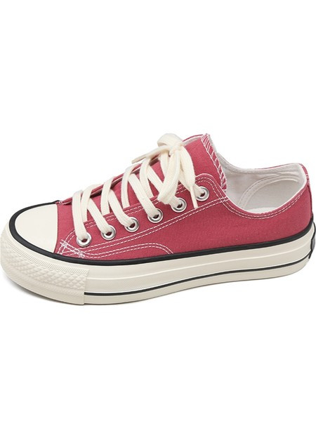 Γυναικεία πάνινα παπούτσια με έμβλημα και κορδόνια