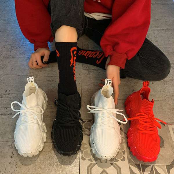 Γυναικεία casual παπούτσια με τραχιά σόλα με κορδόνια