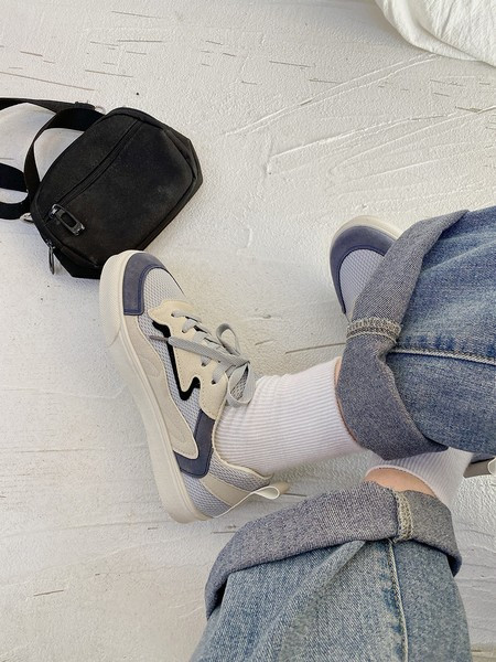 Casual γυναικεία αθλητικά παπούτσια με κορδόνια και πλέγμα