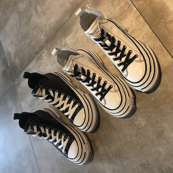 Γυναικεία αθλητικά παπούτσια με παχιά σόλα από οικολογικό δέρμα