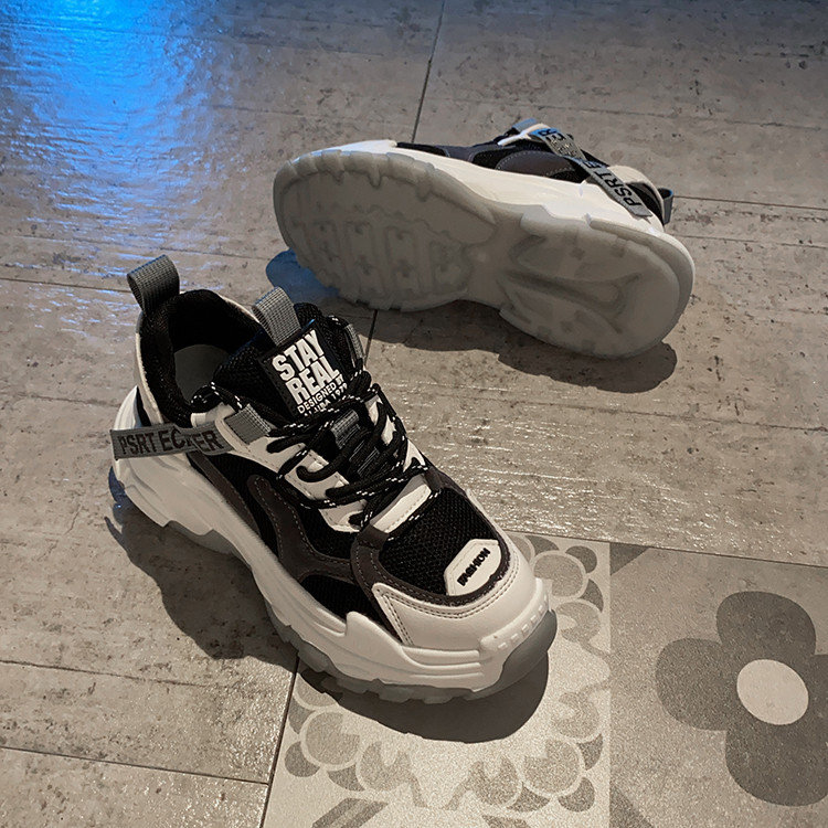 Jauns sieviešu augsto kedu modelis ar raupju zoli