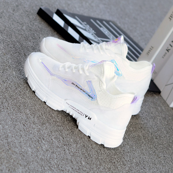 Νέο μοντέλο αθλητικά παπούτσια για γυναίκες με τραχιά σόλα