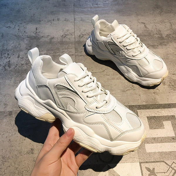 Γυναικεία αθλητικά παπούτσια  αναπνεύσιμα  με κορδόνια