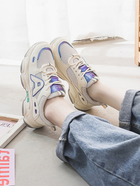 Γυναικεία casual αθλητικά παπούτσια με τραχιά σόλα