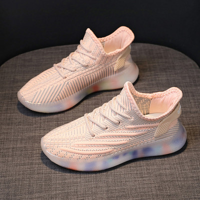 Γυναικεία αθλητικα παπούτσια με κορδόνια και επίπεδη σόλα