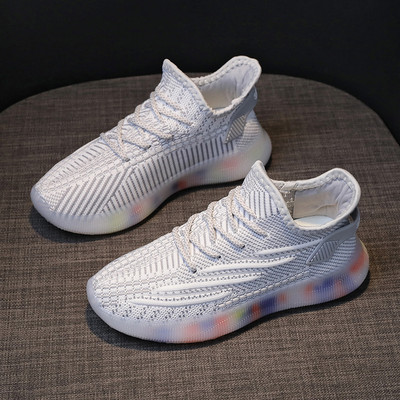 Γυναικεία αθλητικα παπούτσια με κορδόνια και επίπεδη σόλα