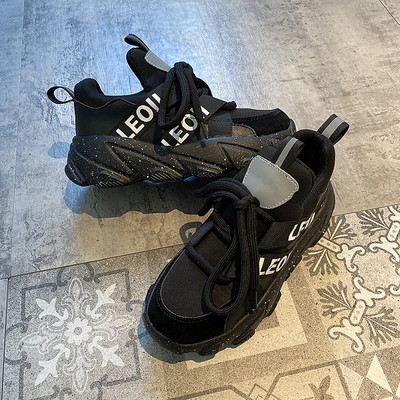 Γυναικεία αθλητικά παπούτσια διάφορα μοντέλα