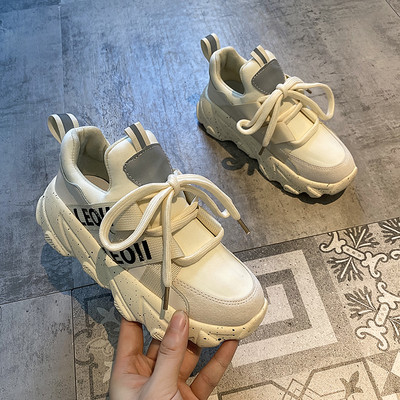 Γυναικεία αθλητικά παπούτσια διάφορα μοντέλα