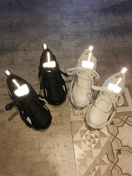 Γυναικεία αθλητικά παπούτσια διάφορα μοντέλα