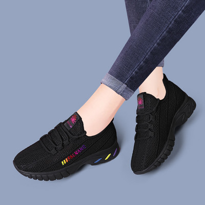 Αναπνεύσιμα γυναικεία αθλητικά παπούτσια - δύο μοντέλα